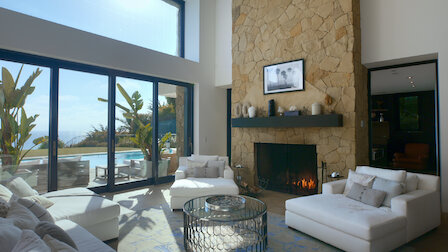 Watch The World's Most Amazing Vacation Rentals | Netflix Official Site